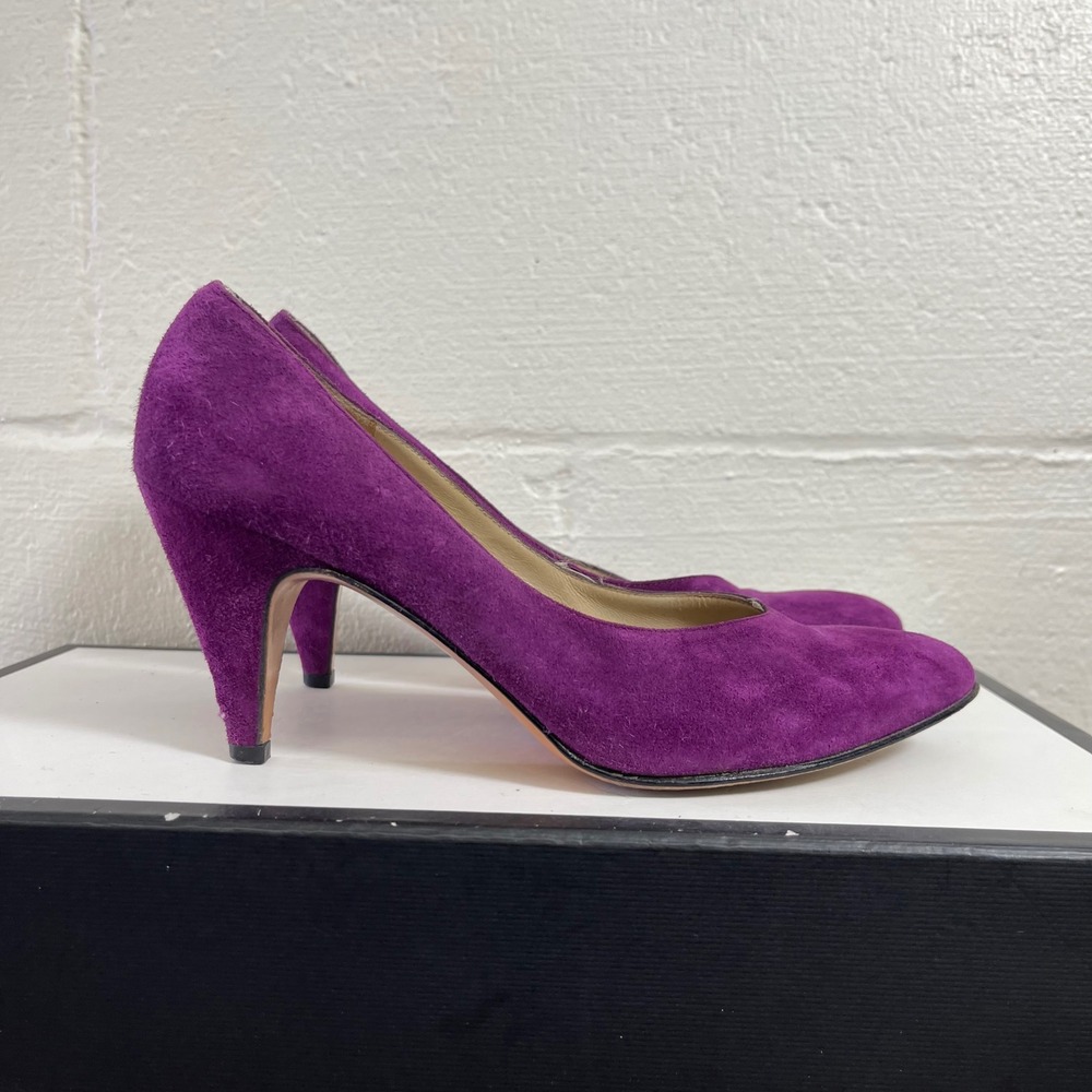 Salvatore Ferragamo Purple Suede Almond Toe Pumps Heels Slip On Women's 6‎ B